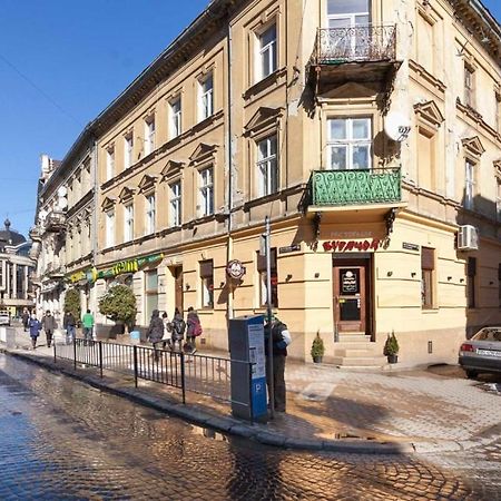 Три Кімнати Вулиця Грушевського 9 Центр Міста Львів Daire Dış mekan fotoğraf